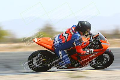 media/Apr-10-2022-SoCal Trackdays (Sun) [[f104b12566]]/Turn 3 Inside (1150am)/